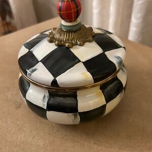 MacKenzie-Childs Retired Courtly Check enamel pot